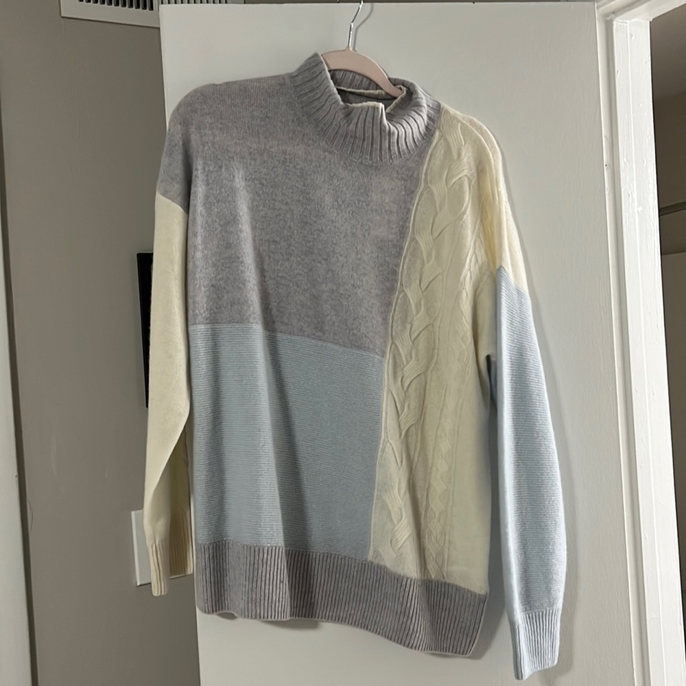 Vineyard vine cashmere sweater